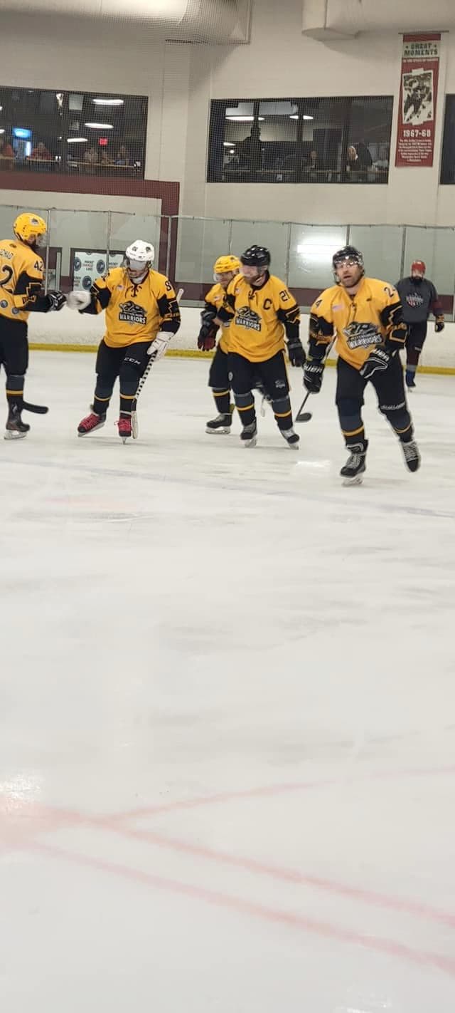 Pittsburgh Warriors Black team photo