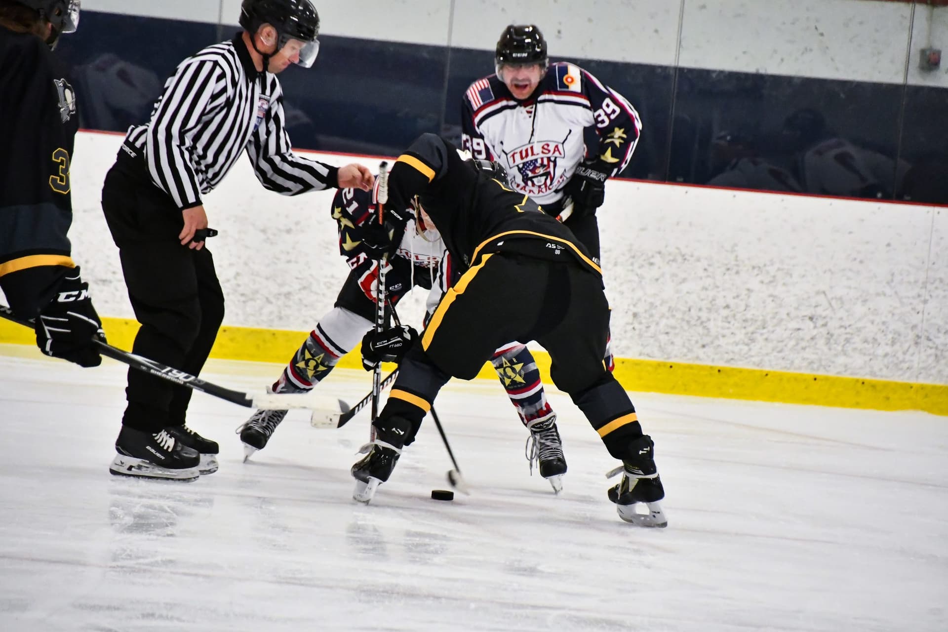 hendrickson-2025-game-3-vs-tulsa-black thumbnail 31