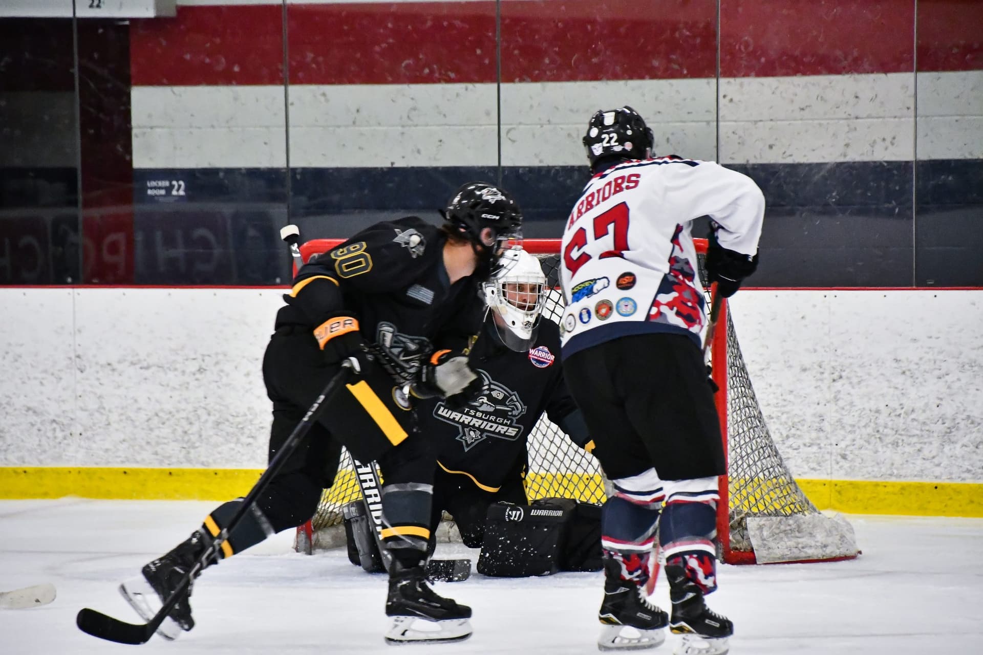 hendrickson-2025-game-3-vs-tulsa-black thumbnail 66